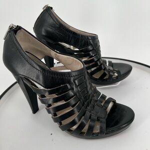 MICHAEL‎ MICHAEL KORS BLACK LEATHER HEELS